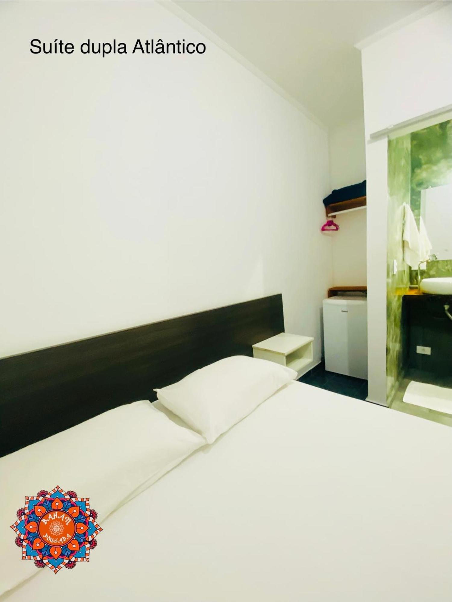 Bahan Suites Privativas - Ideal Para Casais ウバトゥバ エクステリア 写真