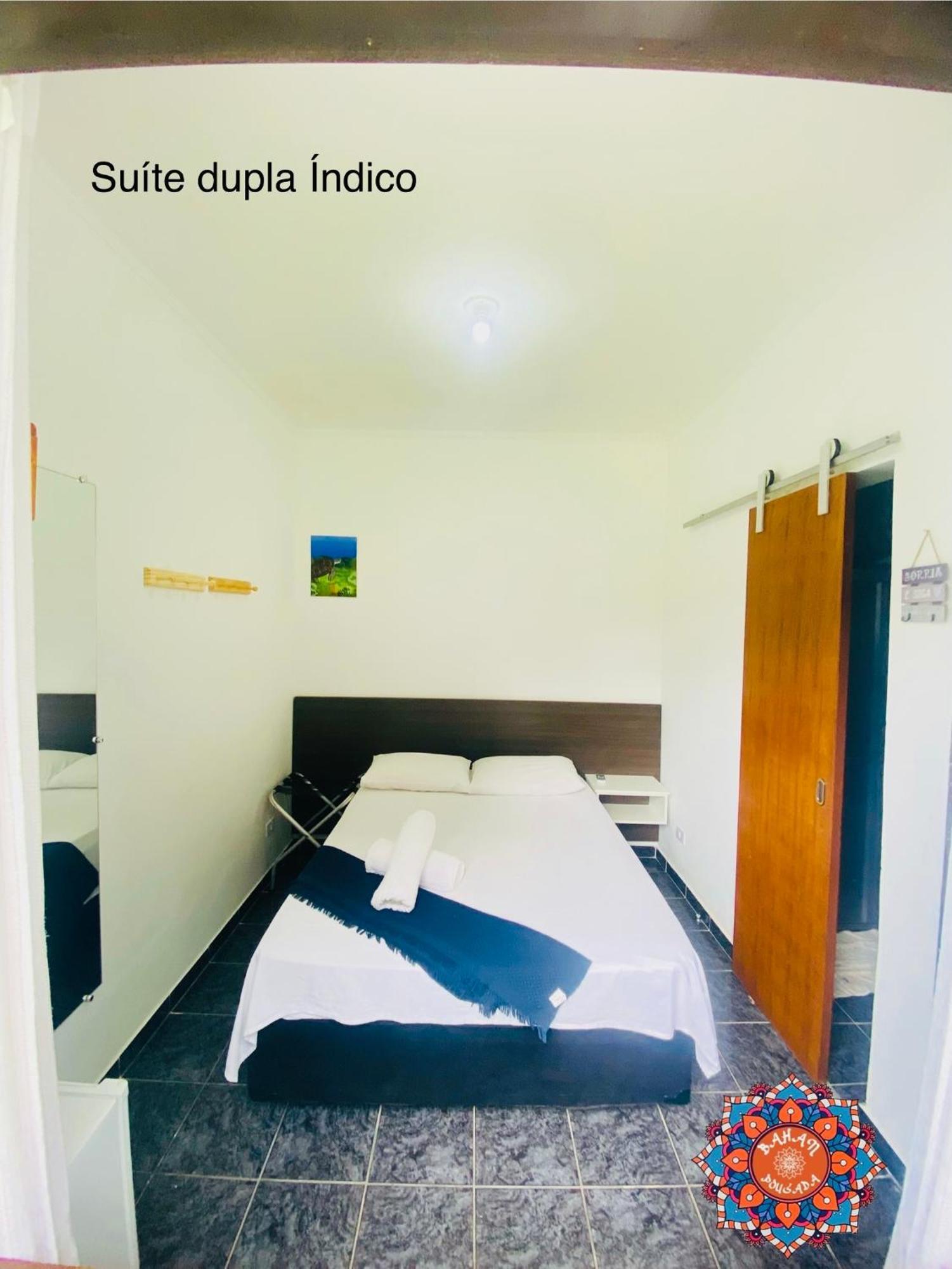 Bahan Suites Privativas - Ideal Para Casais ウバトゥバ エクステリア 写真
