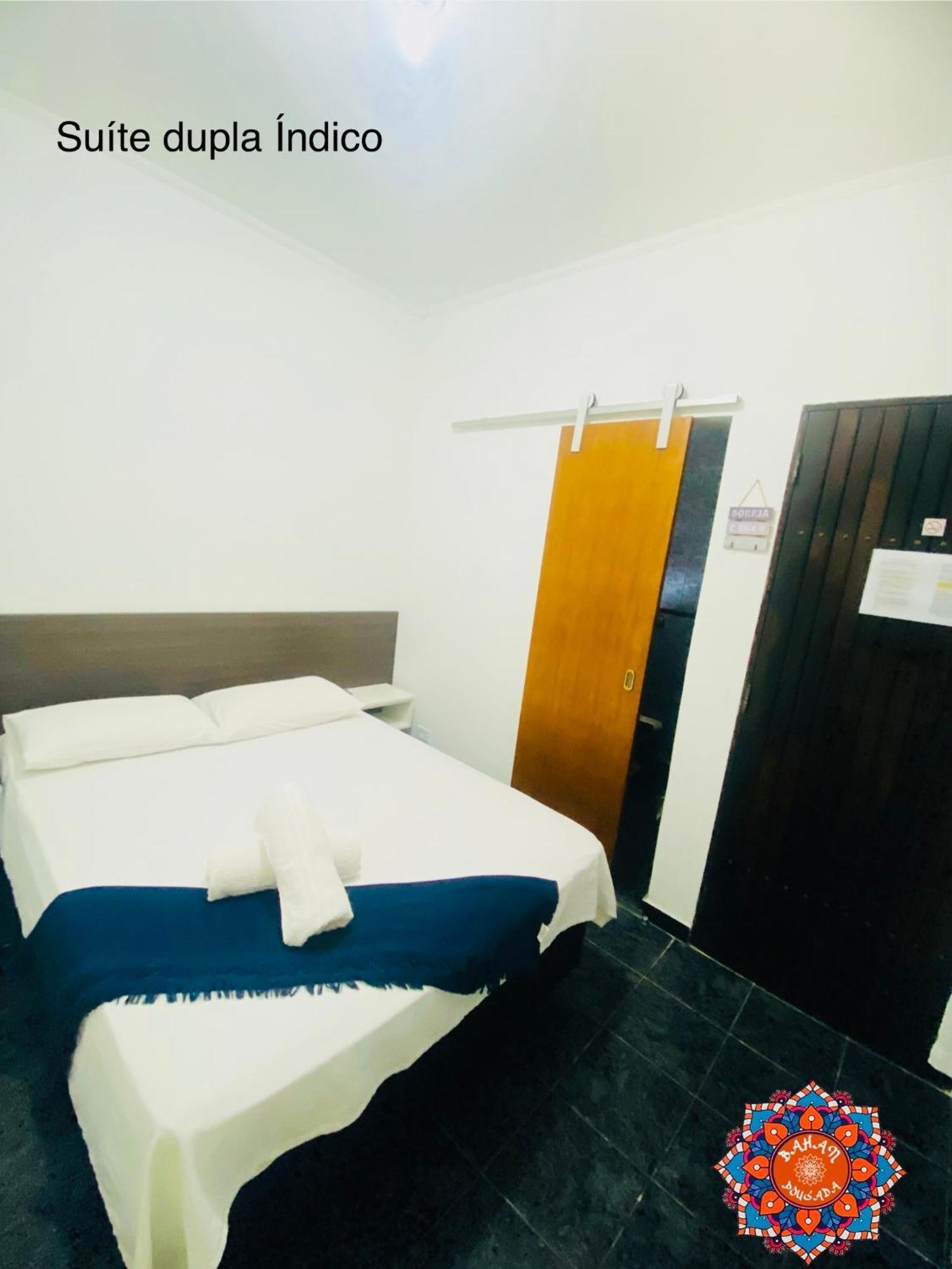 Bahan Suites Privativas - Ideal Para Casais ウバトゥバ エクステリア 写真